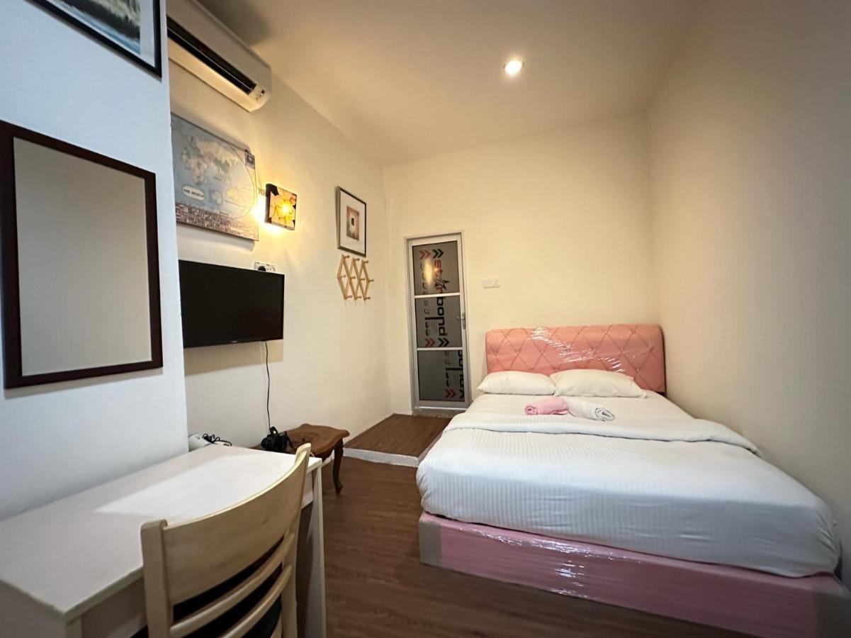The Explorers Guesthouse And Hostel Kuala Lumpur Exterior foto