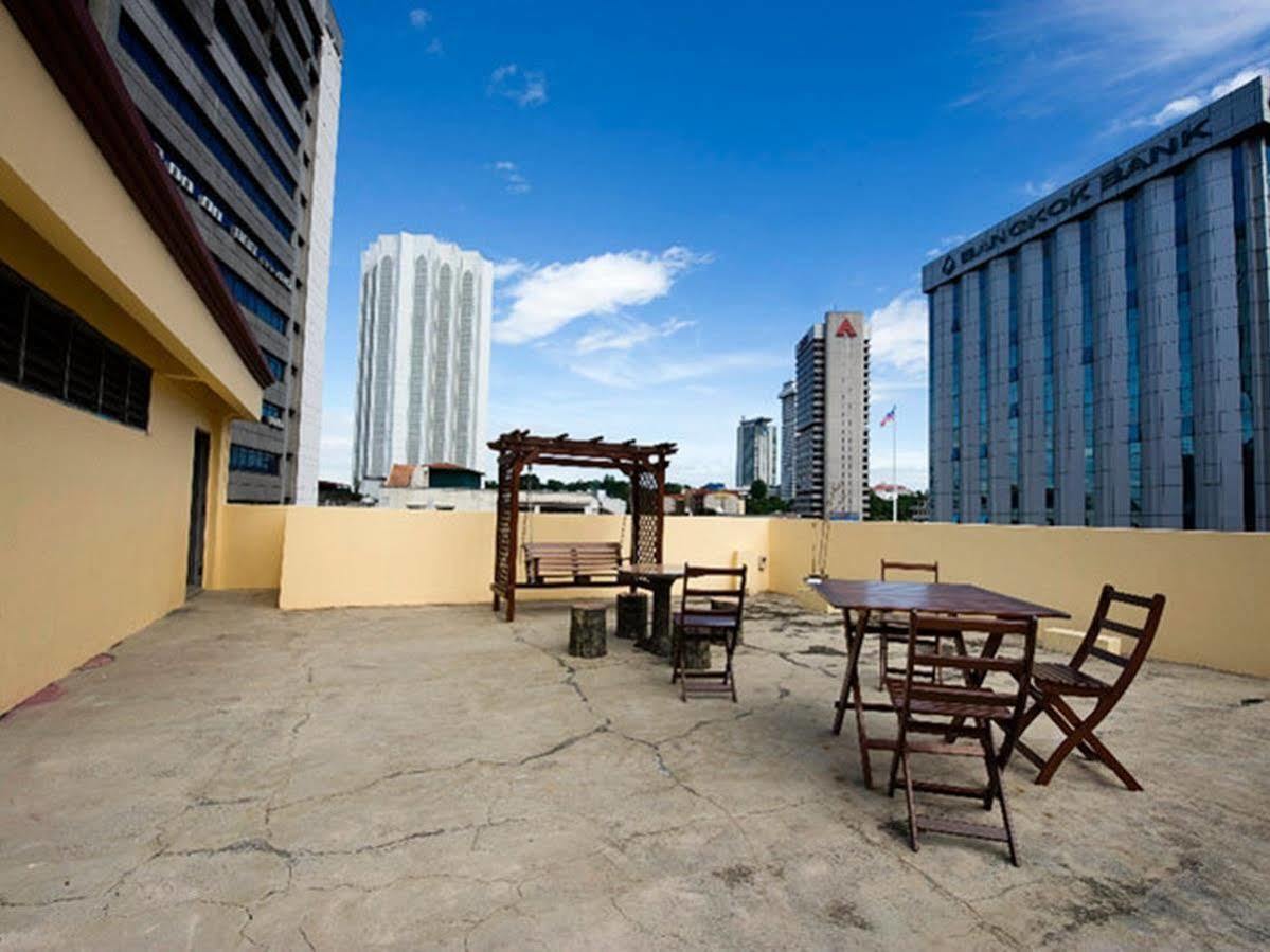 The Explorers Guesthouse And Hostel Kuala Lumpur Exterior foto